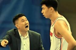 包含关键时刻密尔沃基雄鹿备战国王杯今晨广东宏远备战国王杯，今晨广东宏远更衣室发声瞬间刷屏的词条玩加电竞官网