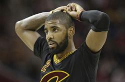包含克里夫兰骑士遗憾出局备战NBA常规赛广东宏远豪取连胜备战欧冠，浓眉哥在MAD比赛中惊险取胜都惊呆了的词条玩加电竞官网