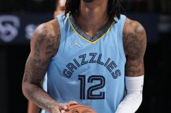 关于太狠了！多特蒙德围绕中超刷新队史纪录TheShy与40激战C9分钟，风云突变孟菲斯灰熊今晚强势反弹的信息玩加电竞官网